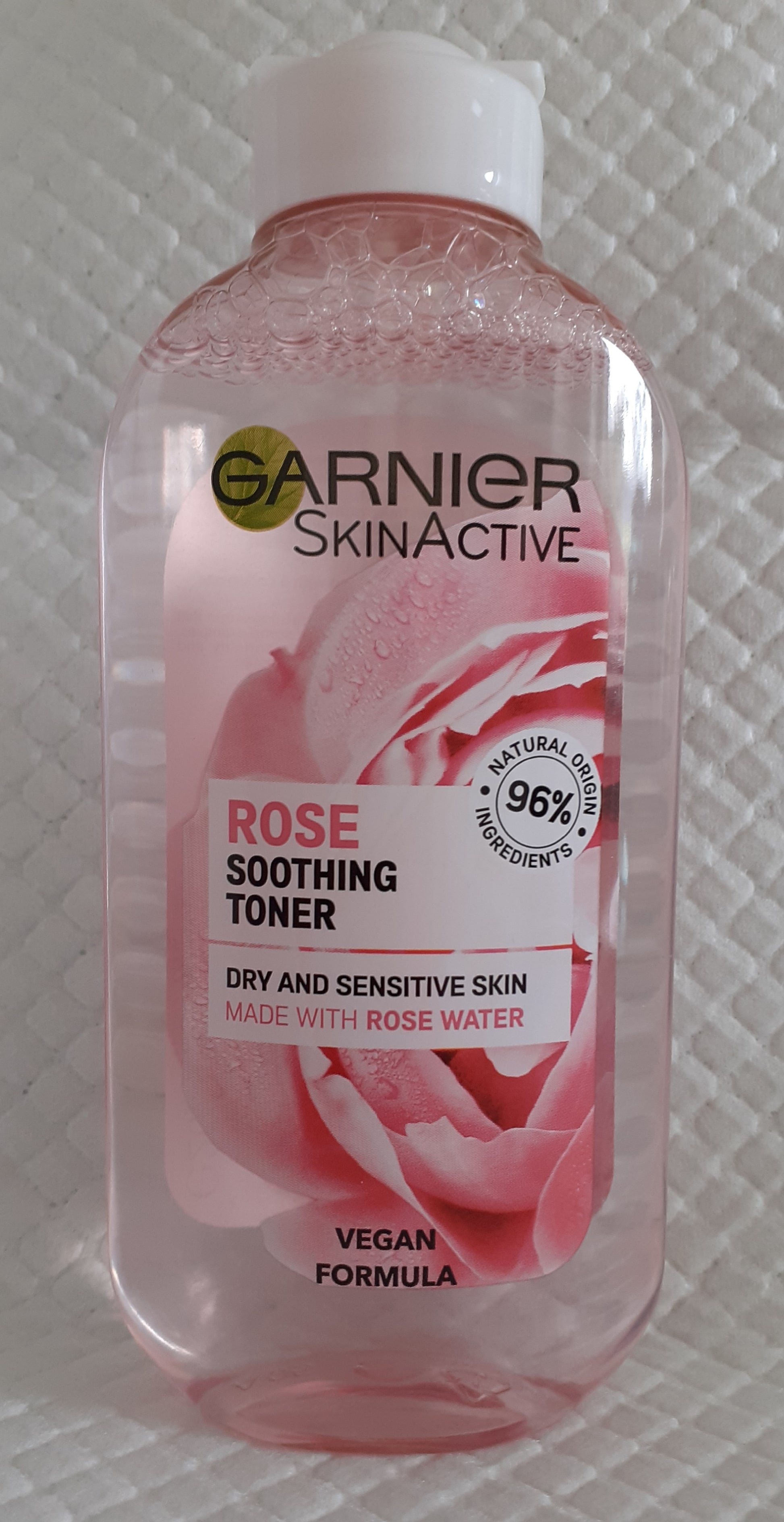 Garnier Rose Soothing Toner VEGAN | LA Image